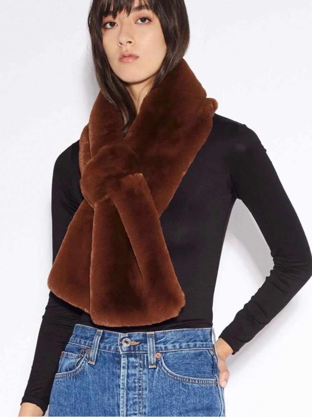 APPARIS Brown Solid Faux Fur Polyester Rectangle Scarf 48 in Logo F20107ESP NWT